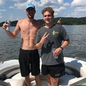 Meet your Posher, Brock